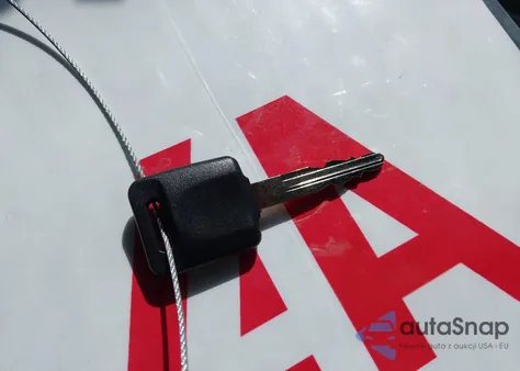 2005 Nissan Altima 2.5 S z USA, uszkodzony, nr VIN 1N4AL11DX5C272229